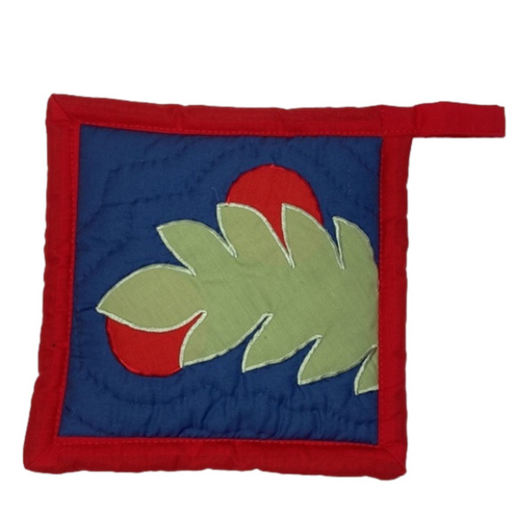 Tropical Leaf Textile Art Embroidered Pot Holder NWT - Picture 1 of 5